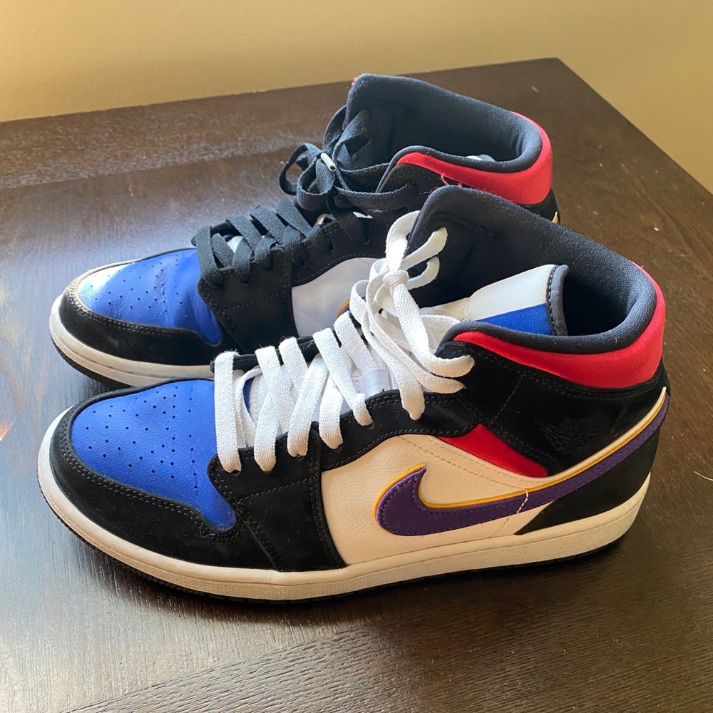 Nike boys Air Jordon High tops